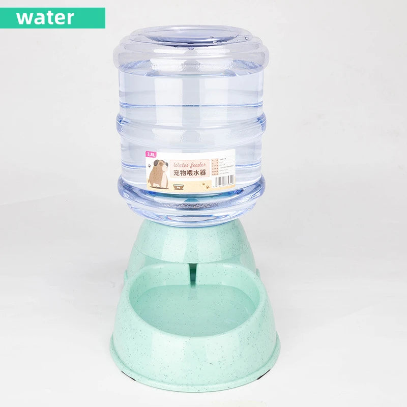 Pet Feeder – Large Capacity - Image 13