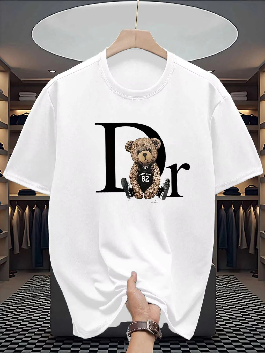 Cute bear print pure cotton unisex summer graphic T-shirt, men's fashion, featuring a playful bear design in a casual style.