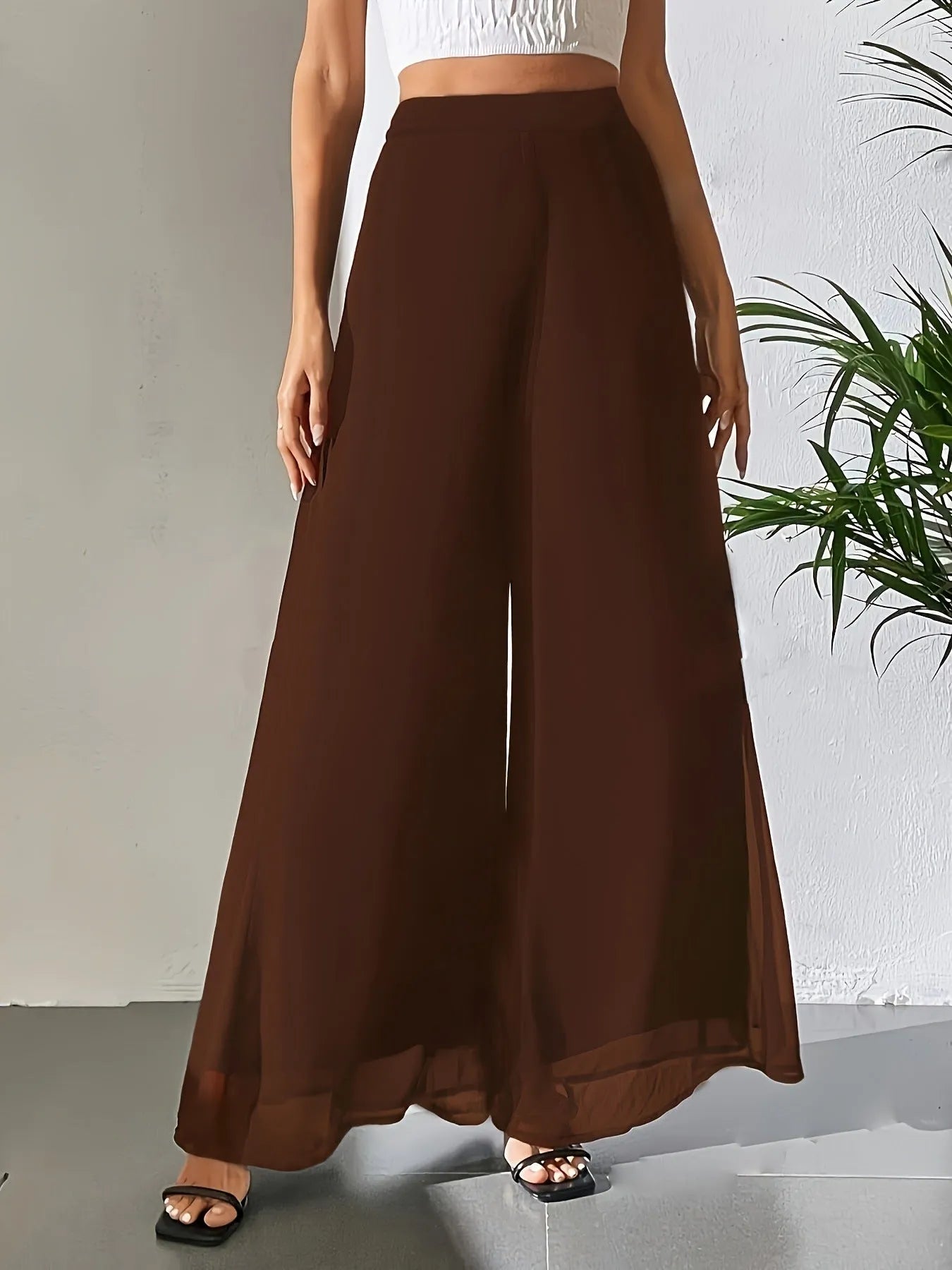 Women's casual chiffon wide-leg loose trousers by Nova Mart, featuring flowy fabric and relaxed fit in a stylish design
