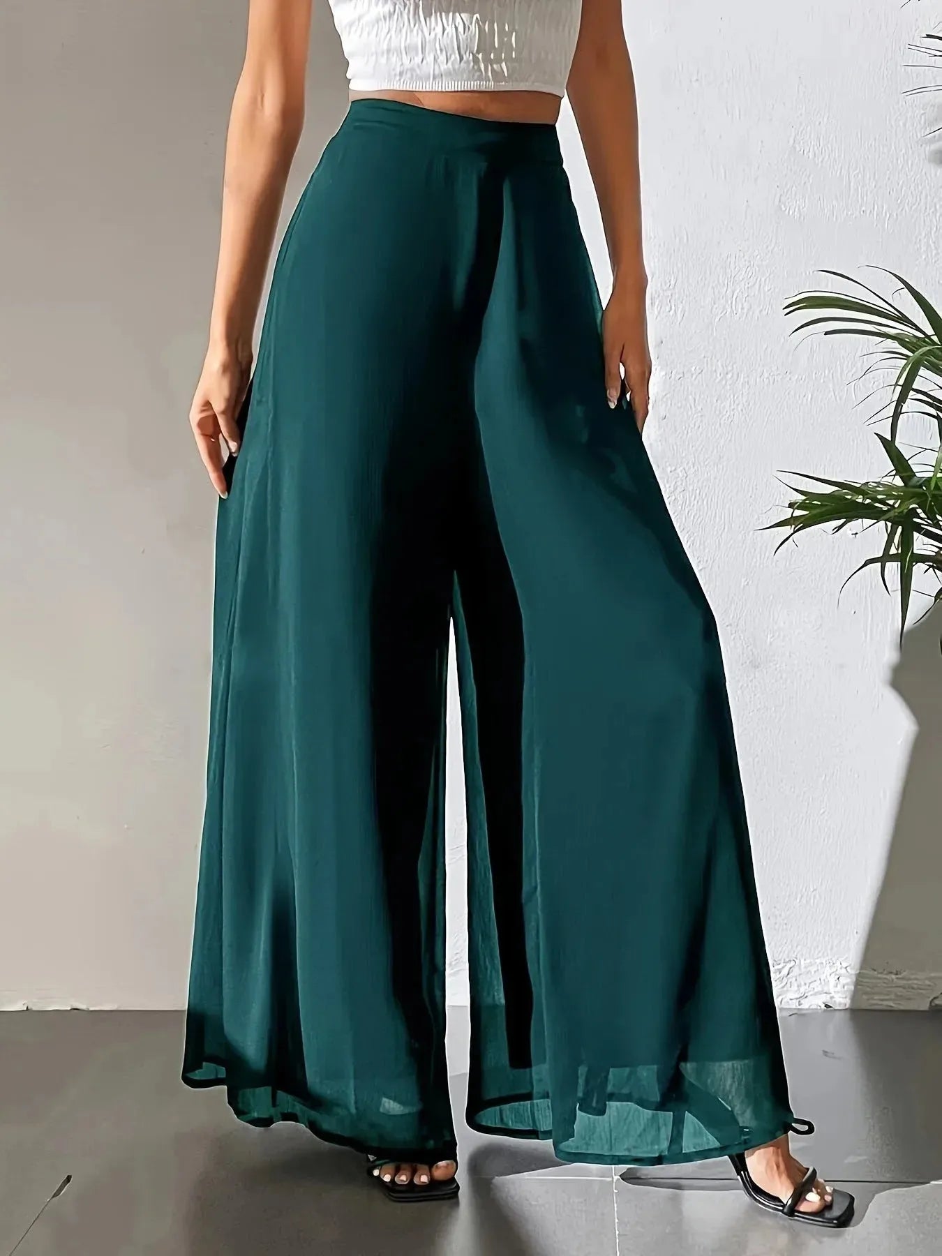 Women's casual chiffon wide-leg loose trousers from Nova Mart, light and flowy pants with comfortable fit and relaxed style.